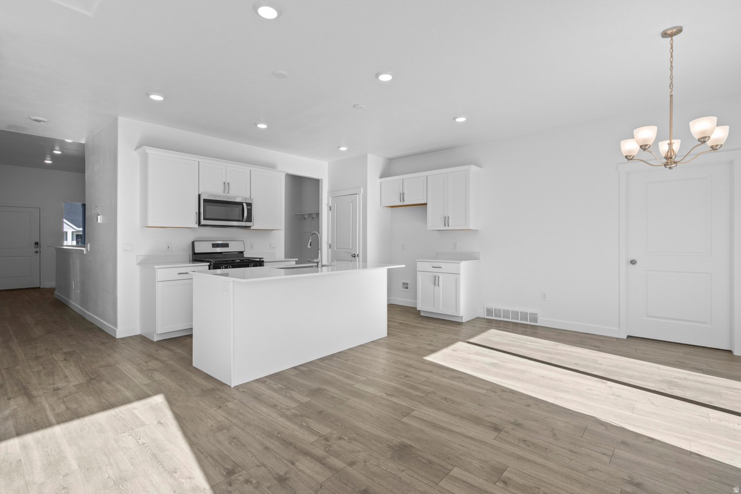 NIBLEY COACH - Residential