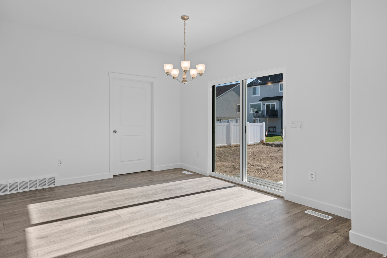 NIBLEY COACH - Residential