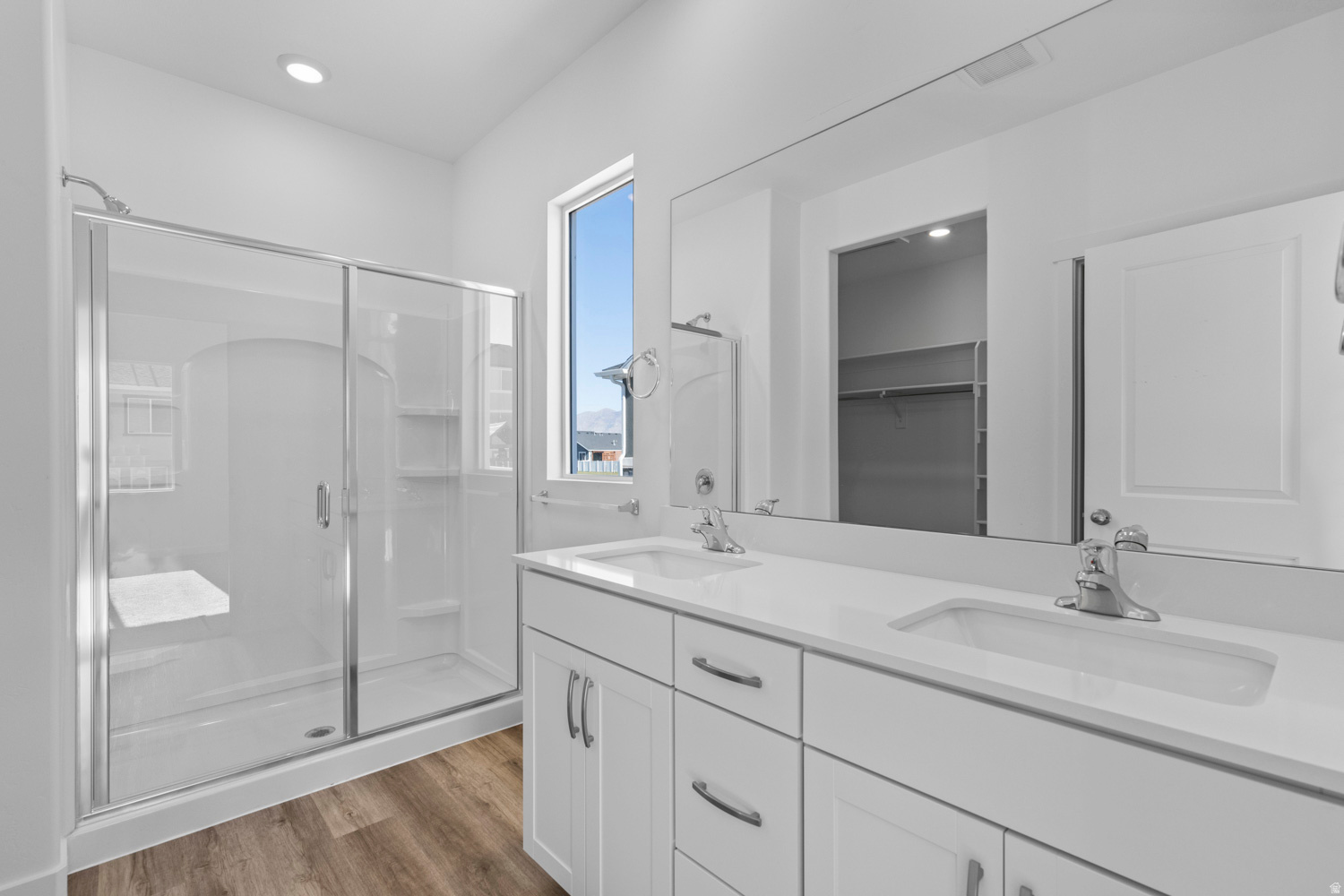 NIBLEY COACH - Residential