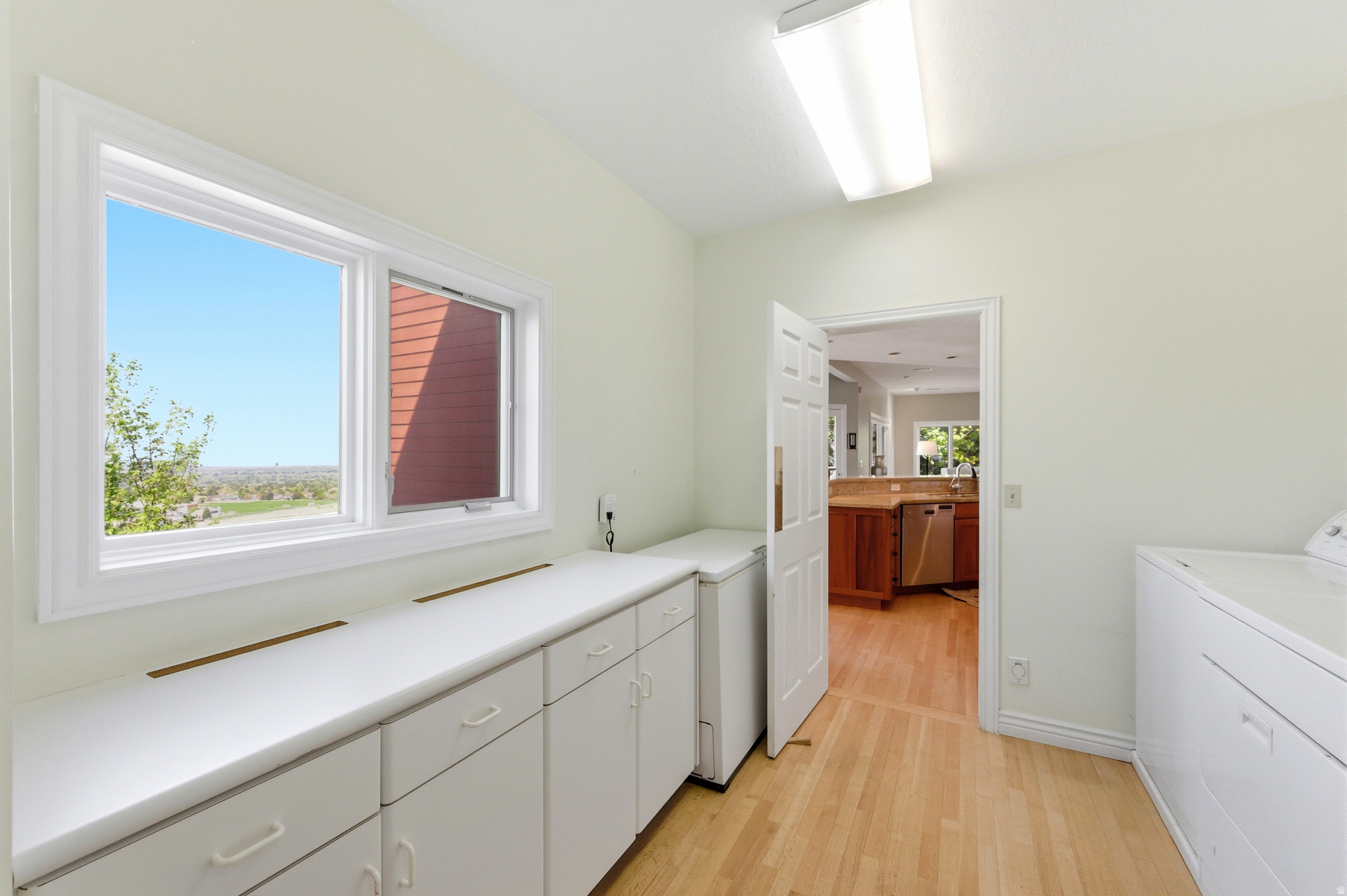 ALTAWOOD - Residential