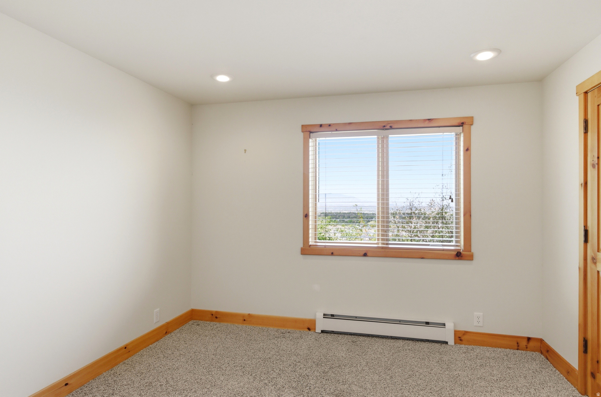 ALTAWOOD - Residential