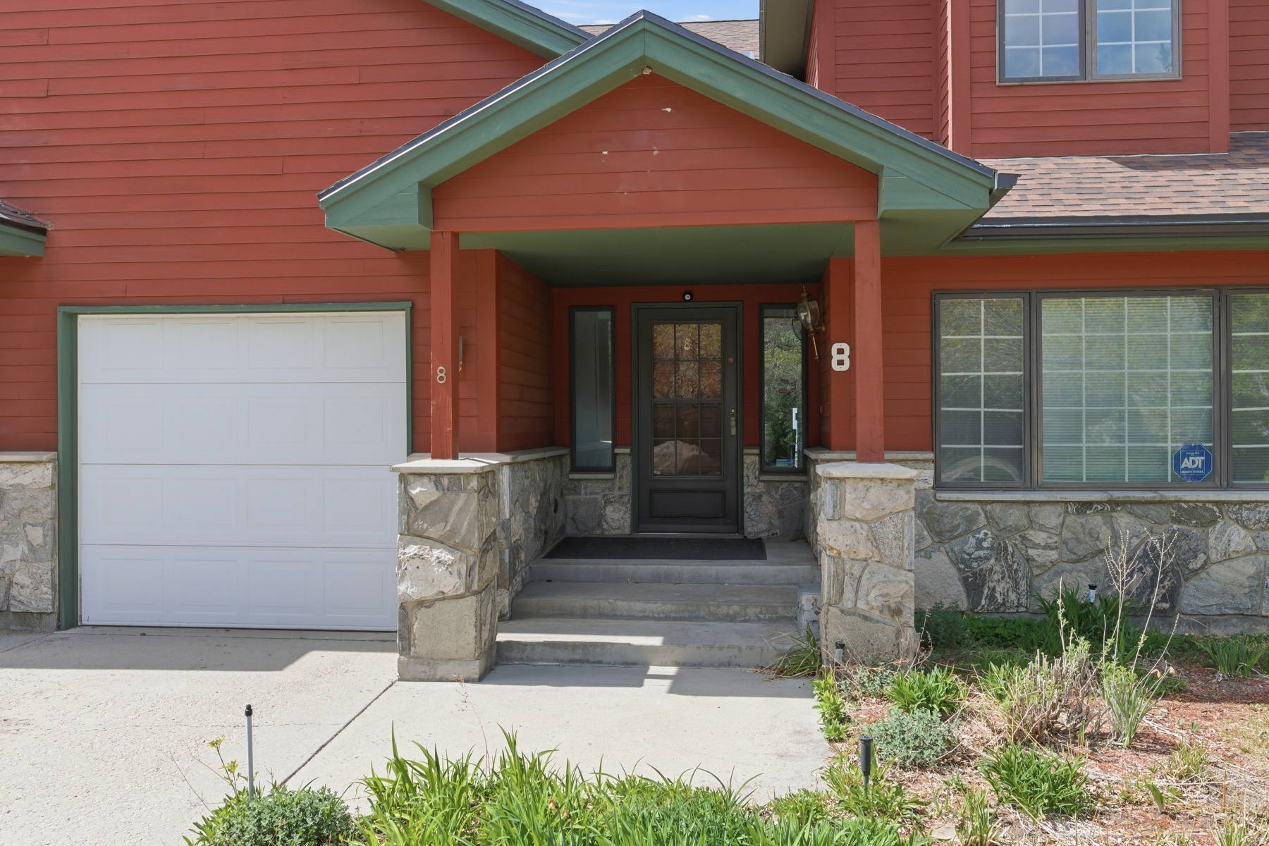 ALTAWOOD - Residential