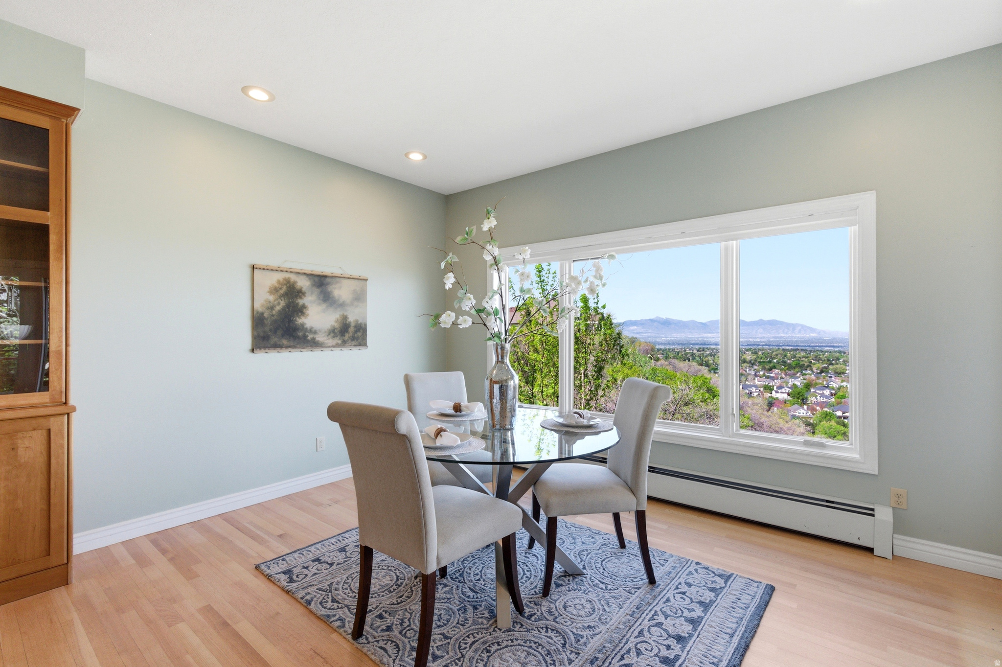 ALTAWOOD - Residential