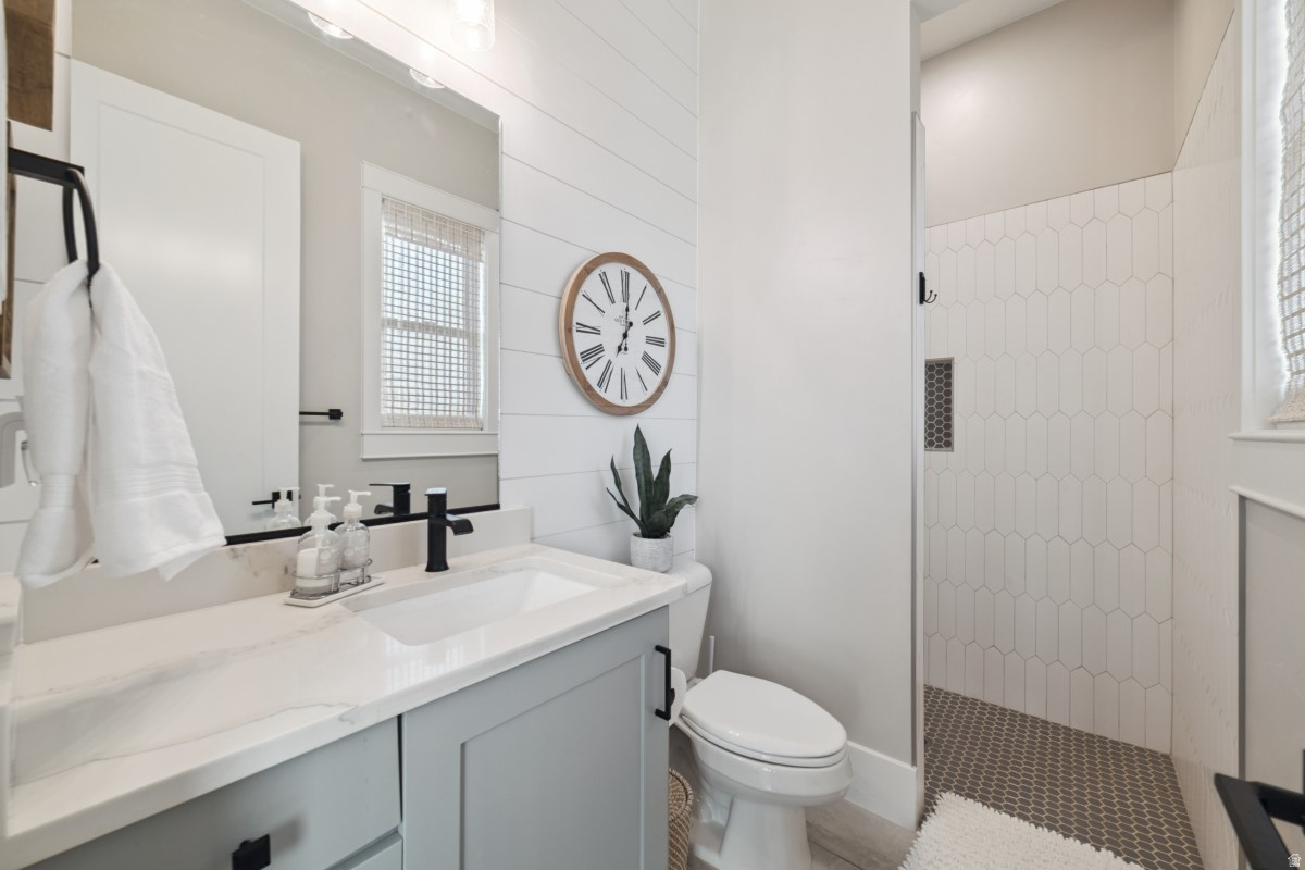 CRIMSON FIELDS PH 5 - Residential