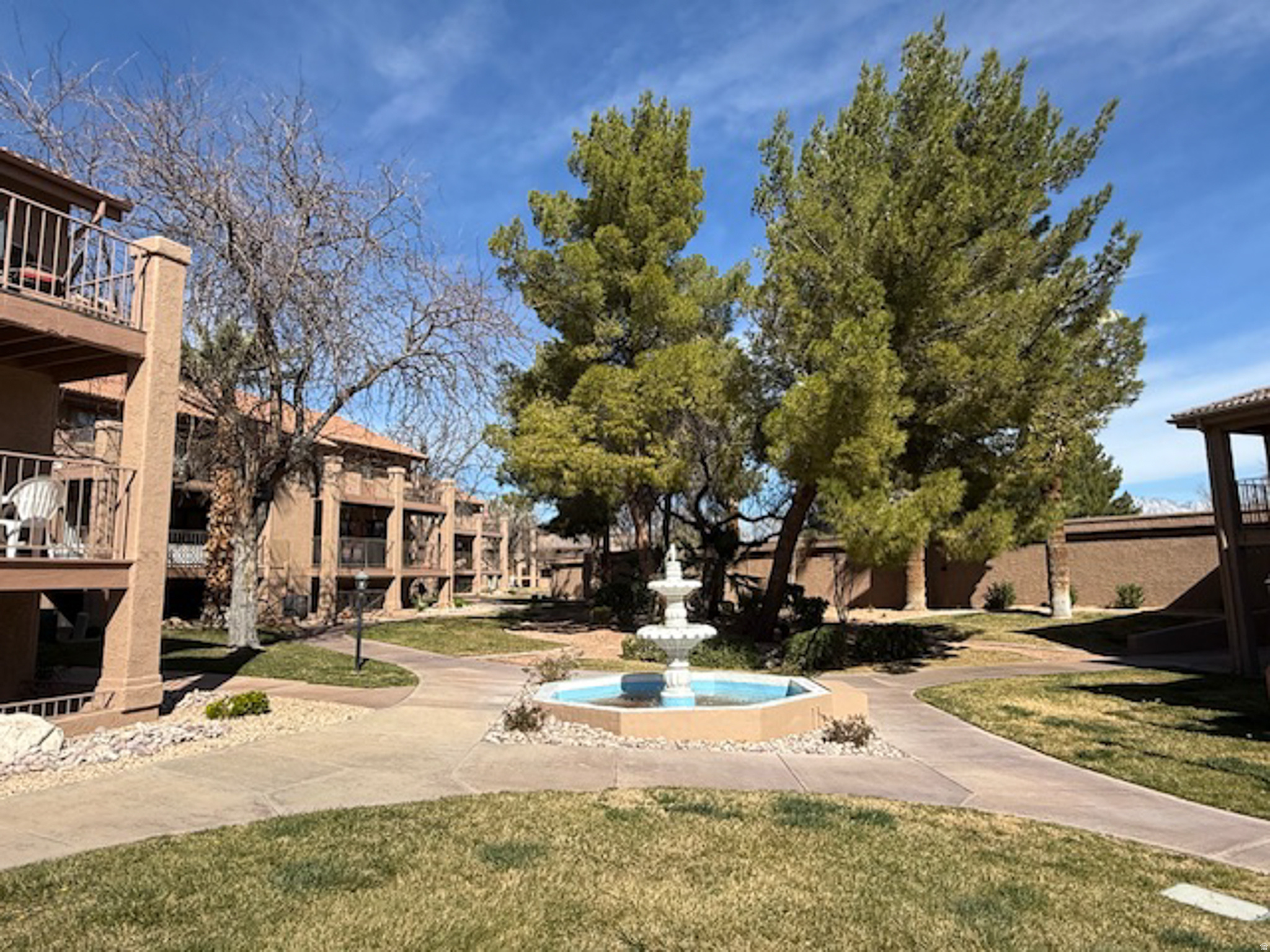 SPORTS VILLAGE - Residential