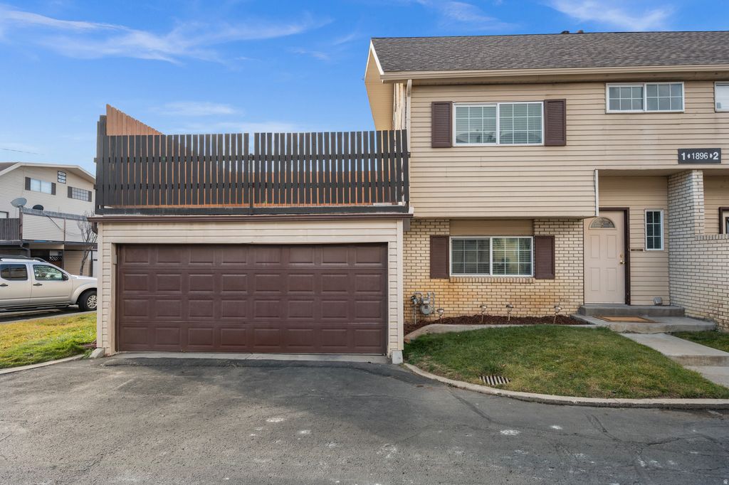 Photo of 1896 W HOMESTEAD FARMS LN #1, West Valley City, UT 84119 (MLS # 2131131)