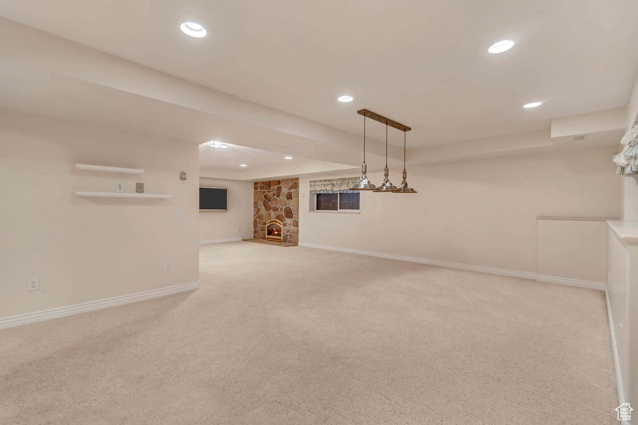 8901 S Cheshire Dr, Sandy, Utah image 35