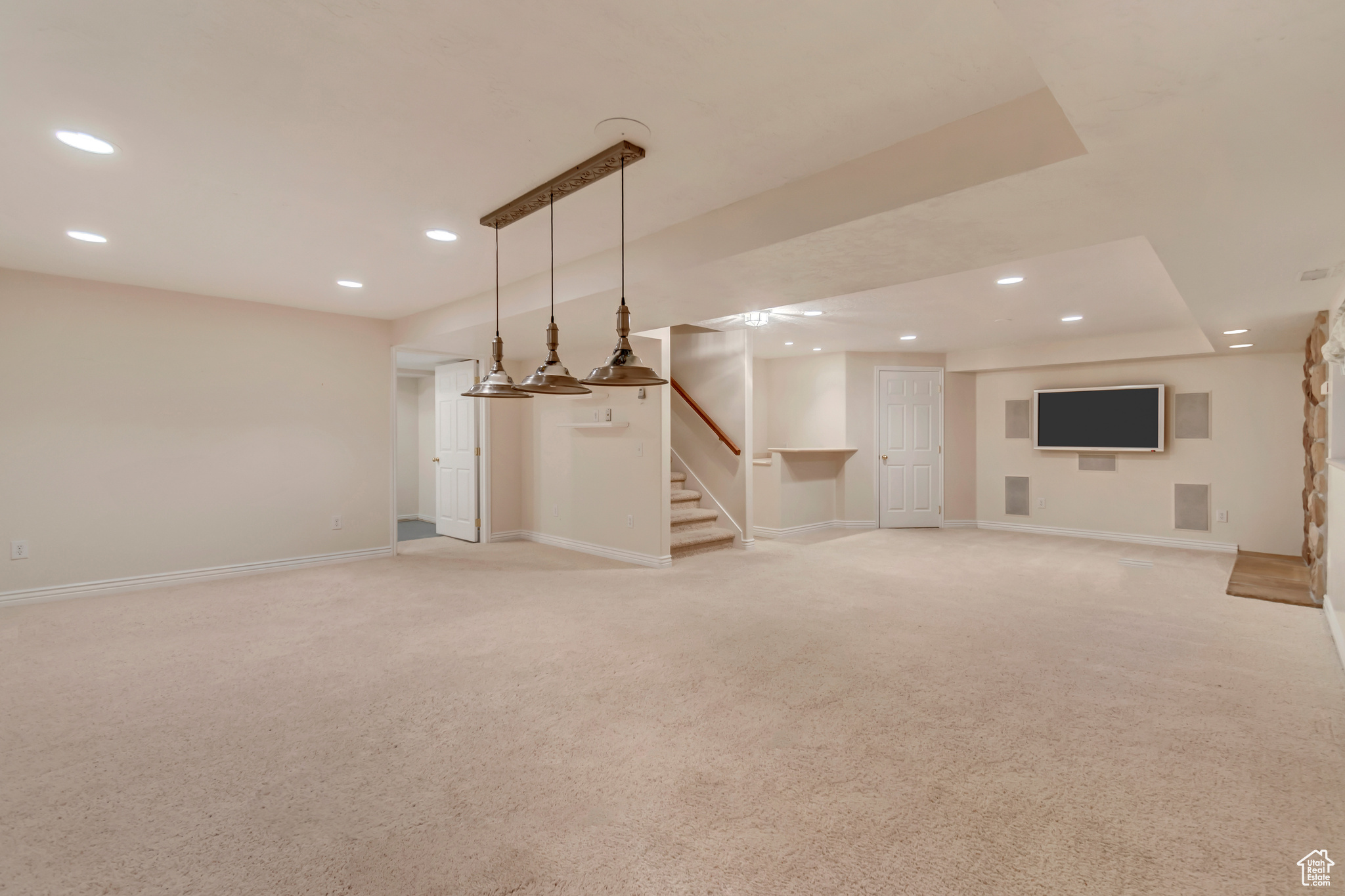 8901 S Cheshire Dr, Sandy, Utah image 37