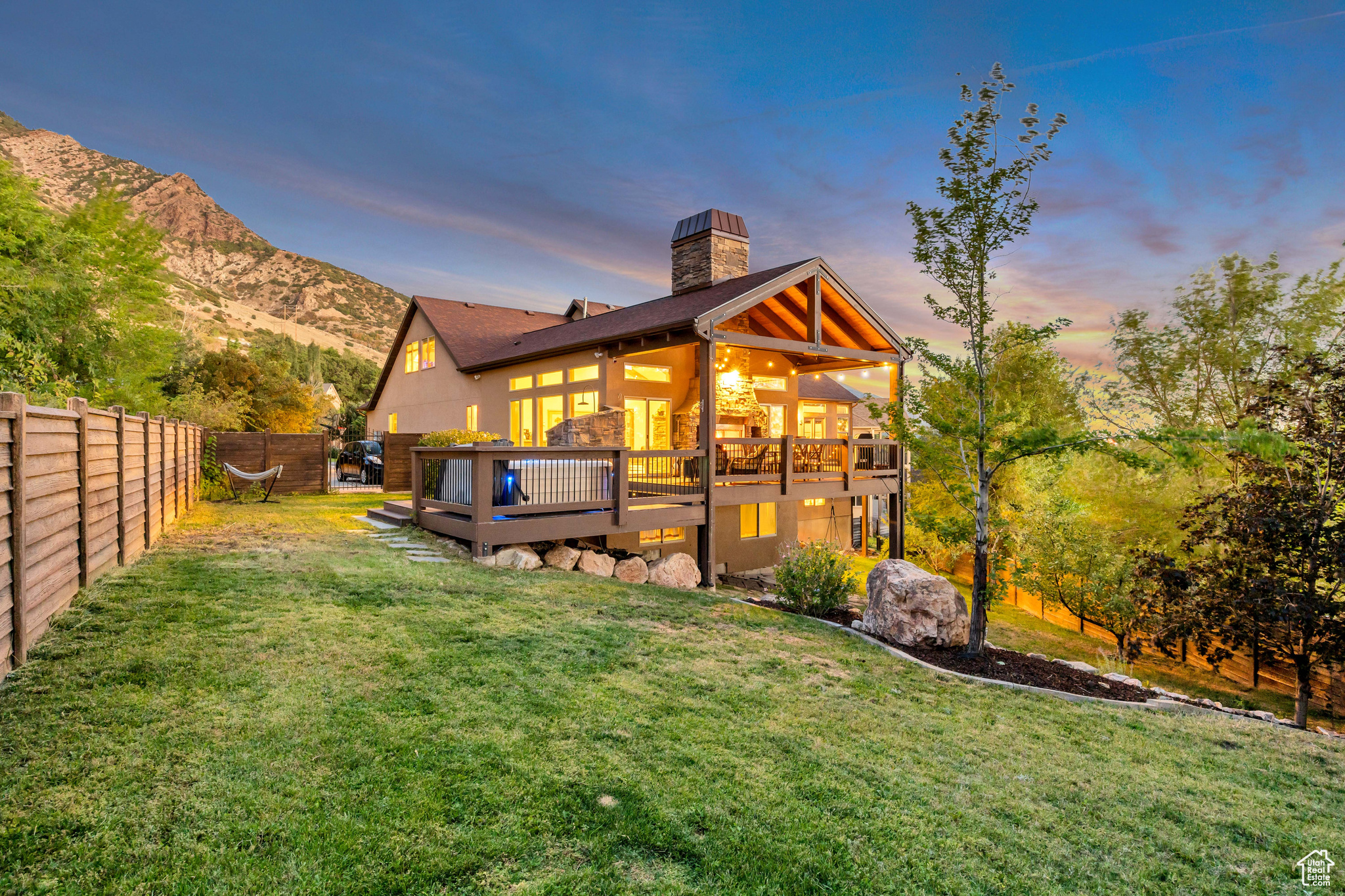 SHERIDAN HILLS - Residential