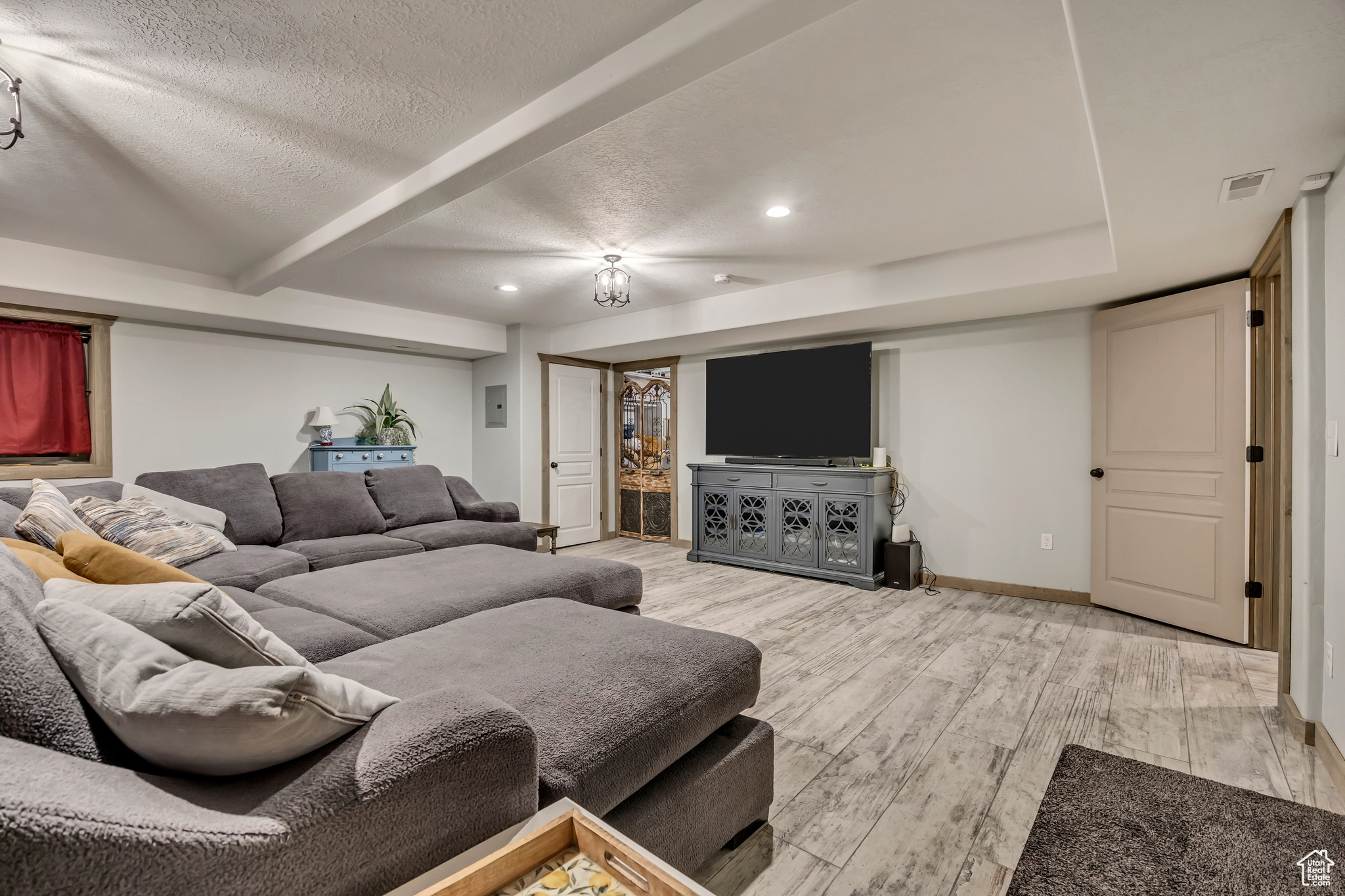 SHERIDAN HILLS - Residential