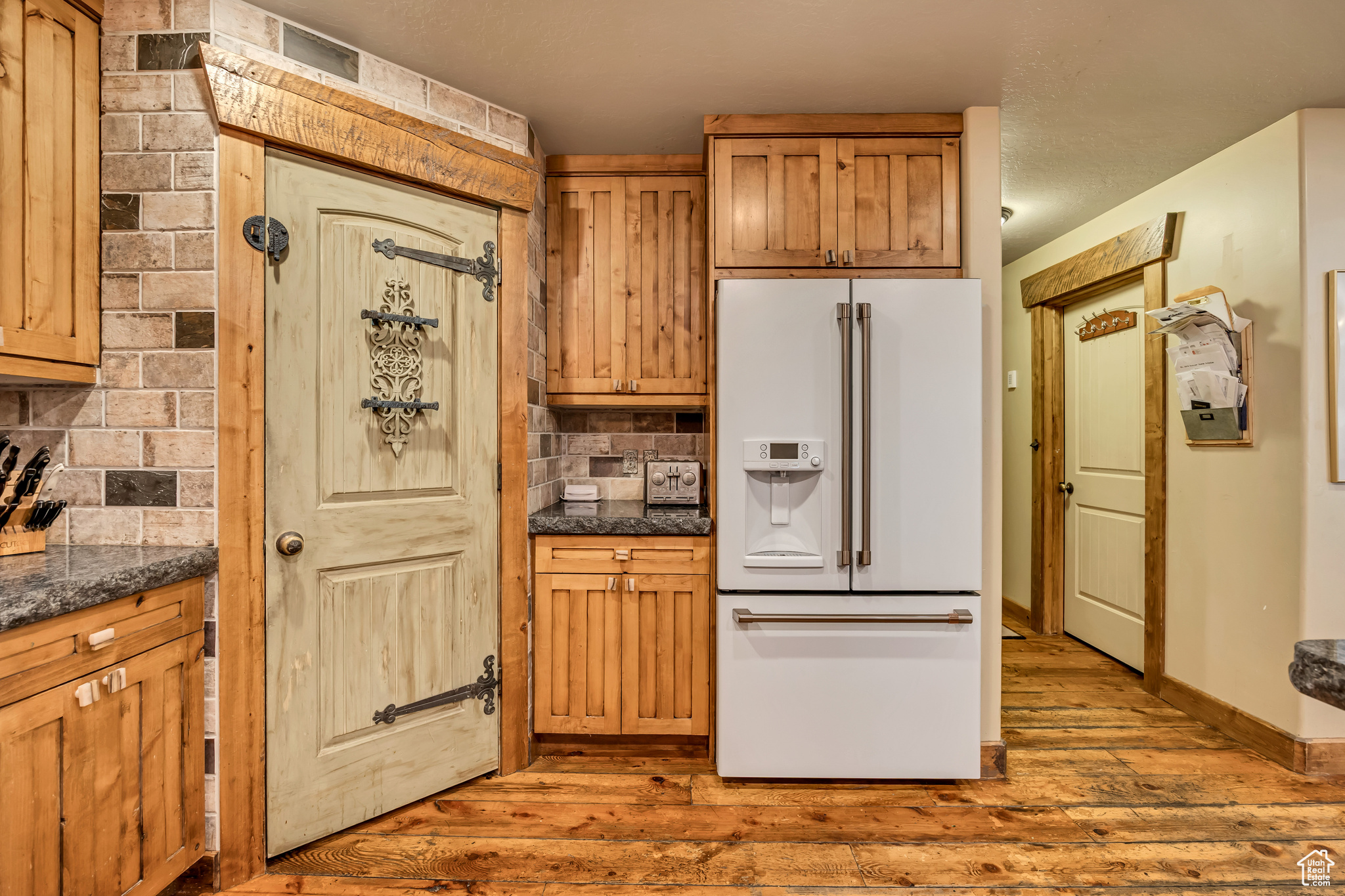 SHERIDAN HILLS - Residential
