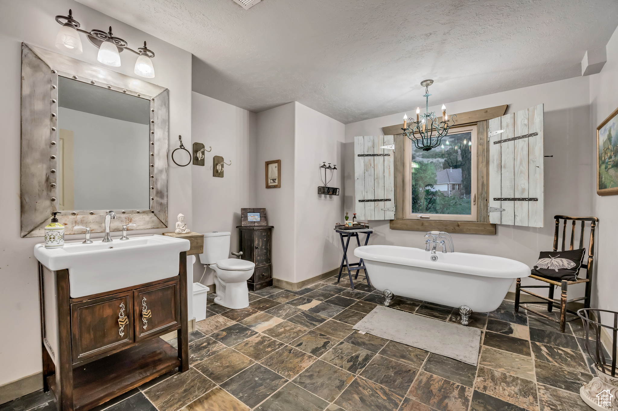 SHERIDAN HILLS - Residential