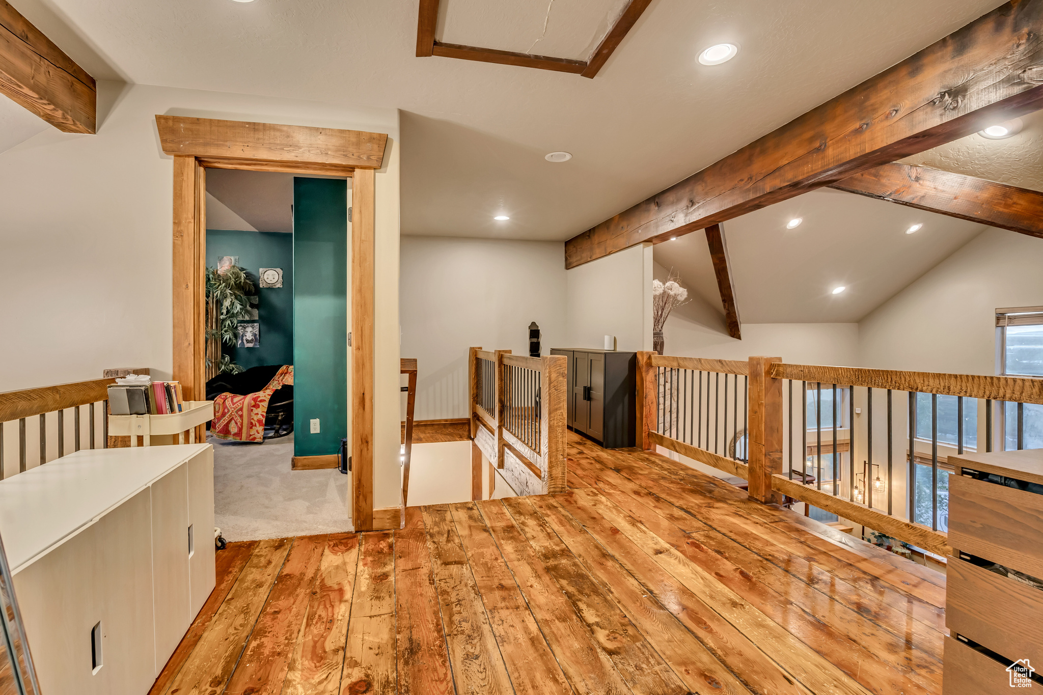 SHERIDAN HILLS - Residential