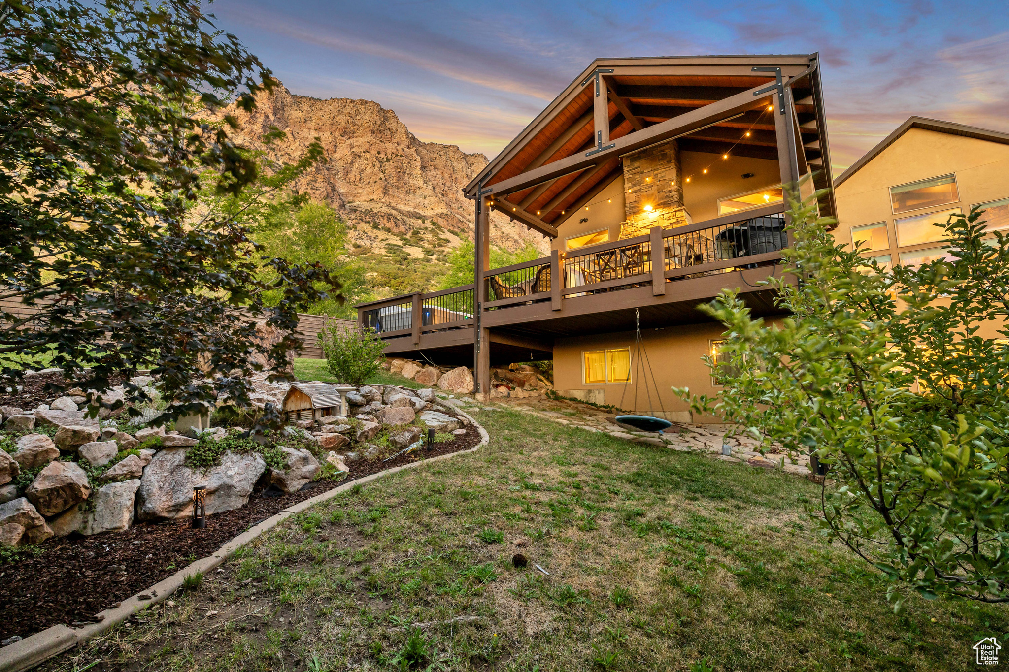 SHERIDAN HILLS - Residential
