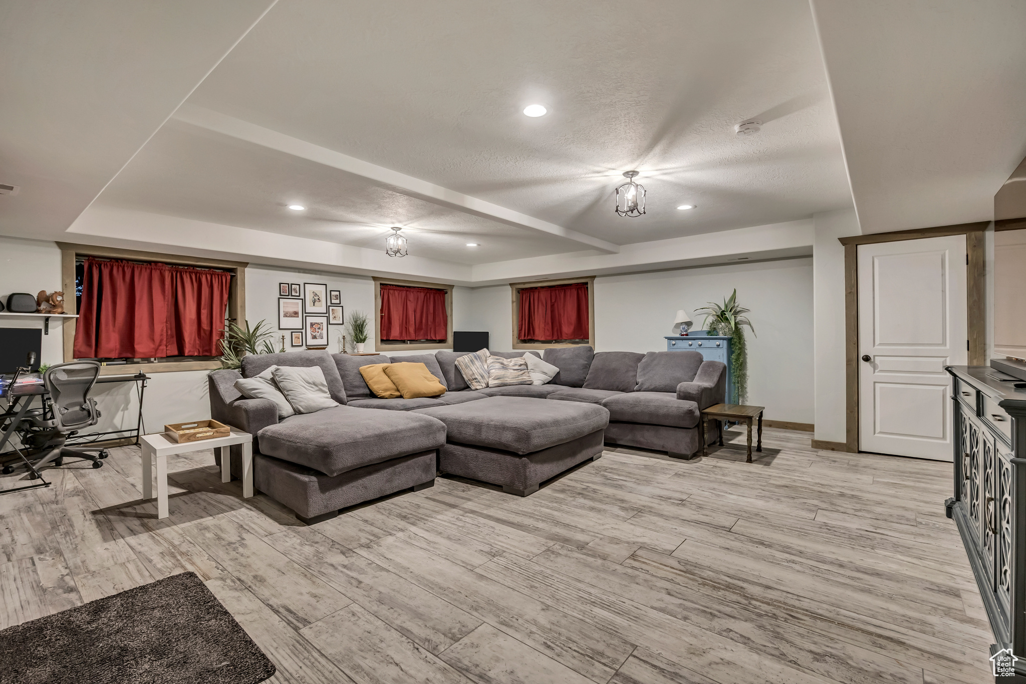 SHERIDAN HILLS - Residential
