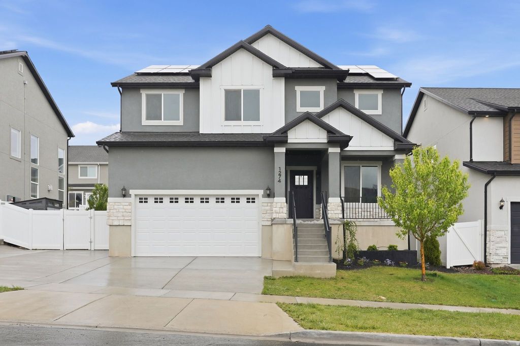 Photo of 1274 W SAGEHILL DR, Saratoga Springs, UT 84045 (MLS # 2153803)