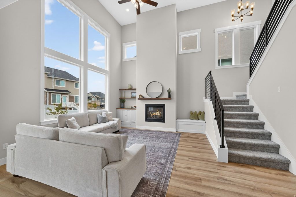 Photo of 1274 W SAGEHILL DR, Saratoga Springs, UT 84045 (MLS # 2153803)