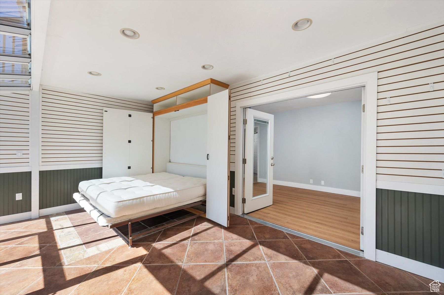MILLCREEK COURT - Residential