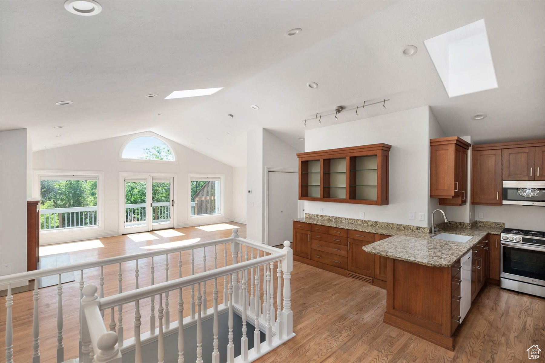 MILLCREEK COURT - Residential