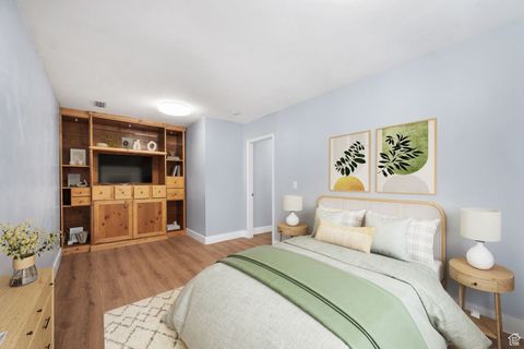 Tiny photo for 1818 E 3900 S, Holladay, UT 84124 (MLS # 2114153)