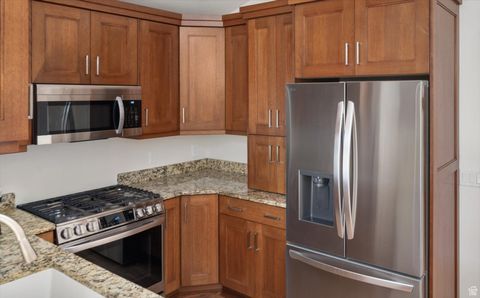 Tiny photo for 1818 E 3900 S, Holladay, UT 84124 (MLS # 2114153)
