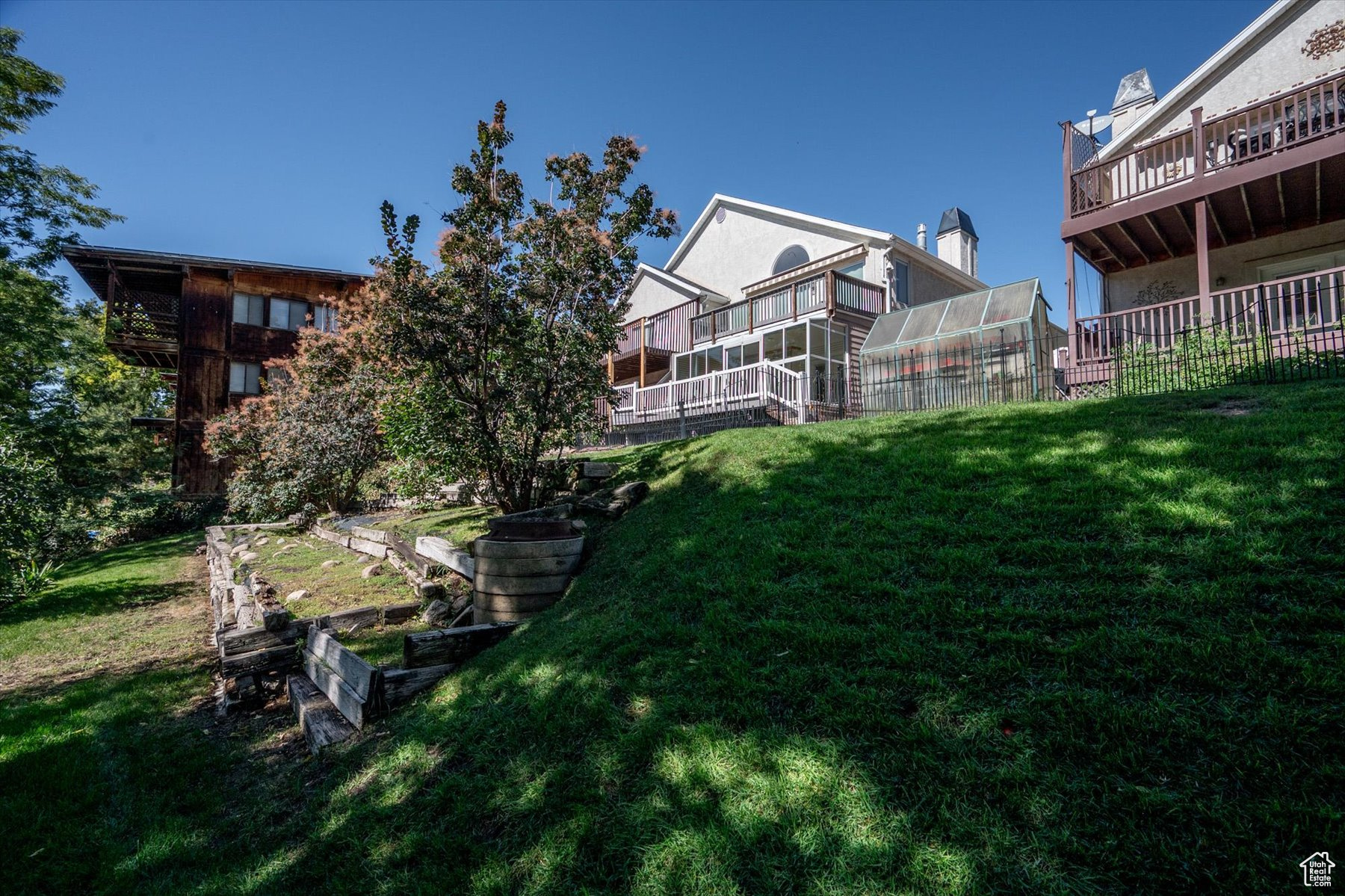 MILLCREEK COURT - Residential