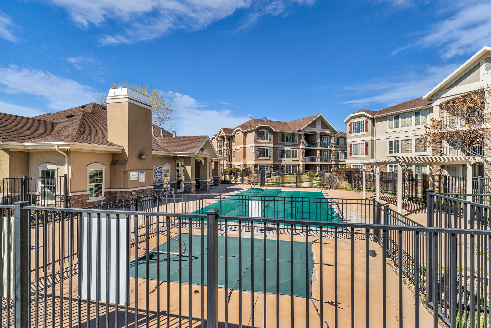 CAMBRIA - Residential