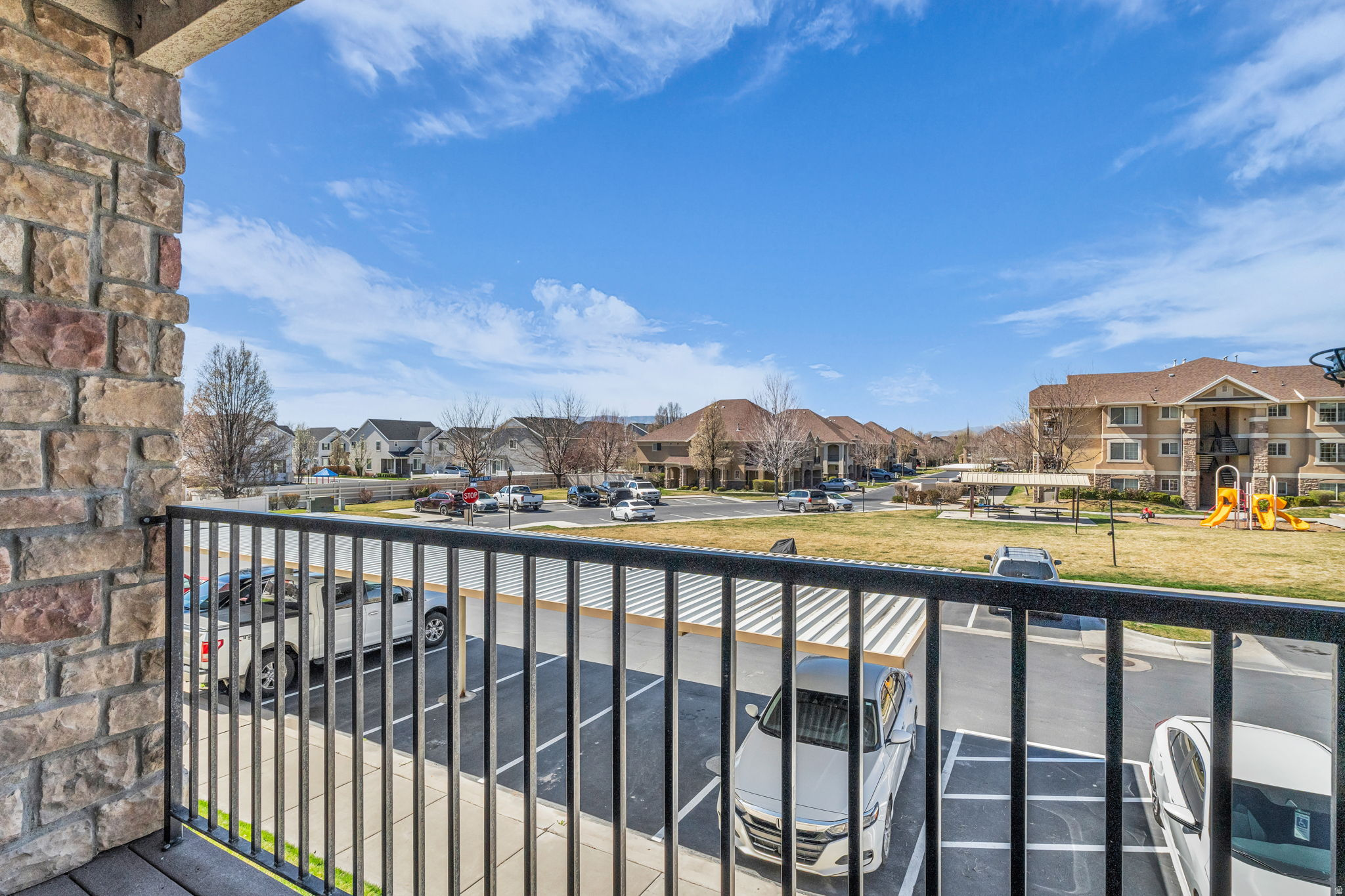 CAMBRIA - Residential