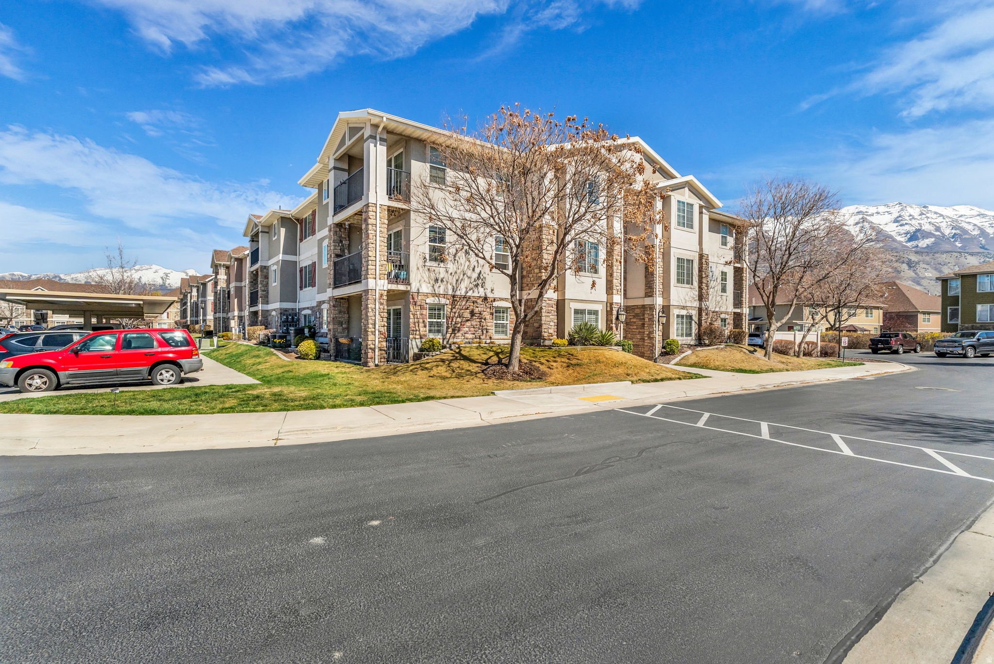 CAMBRIA - Residential