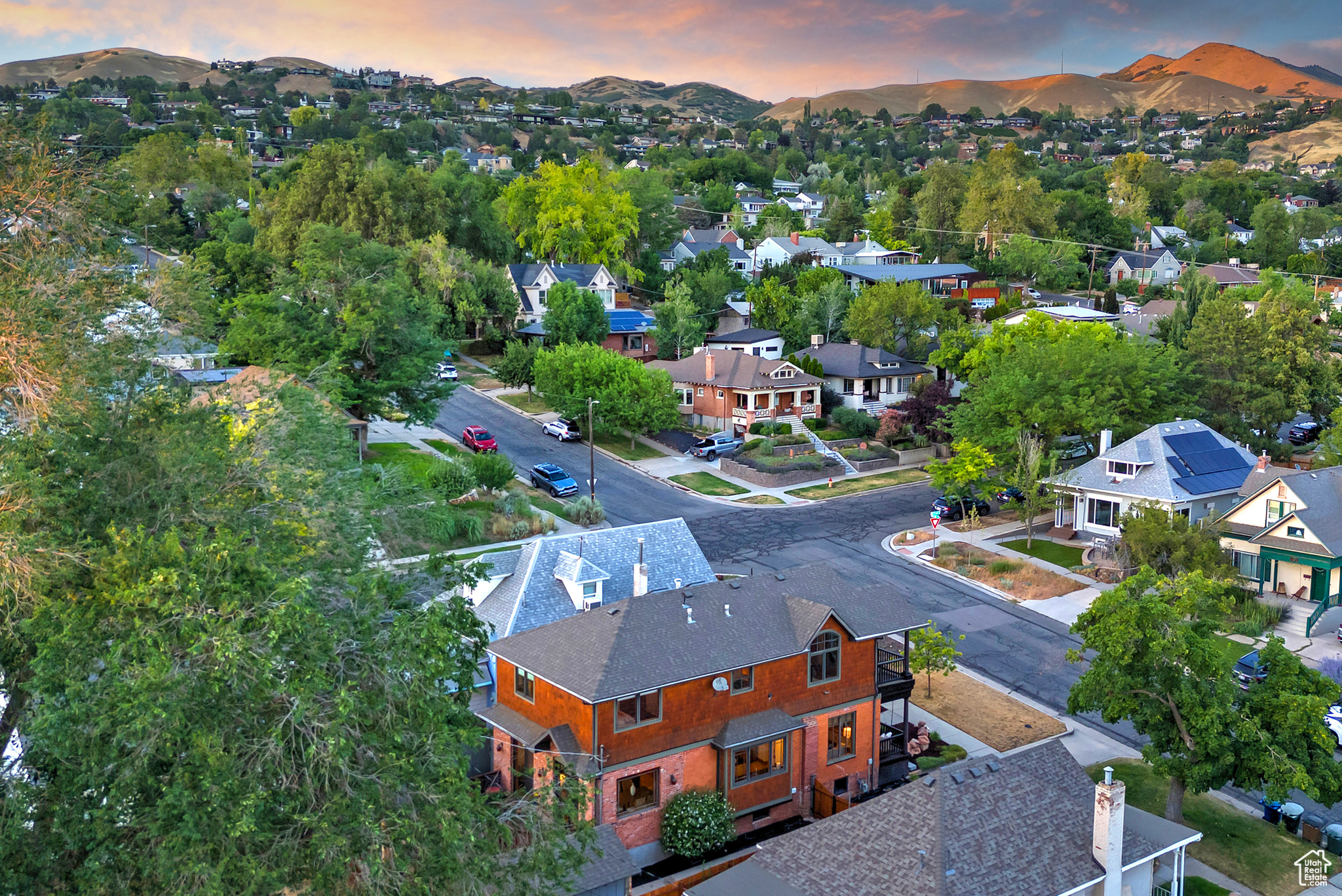 Salt Lake City, Utah 84103, United States, 3 Bedrooms Bedrooms, ,3 BathroomsBathrooms,Residential,Active,169384