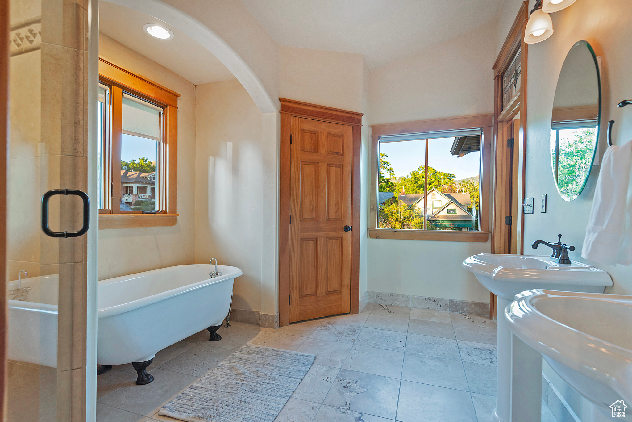 Salt Lake City, Utah 84103, United States, 3 Bedrooms Bedrooms, ,3 BathroomsBathrooms,Residential,Active,169384