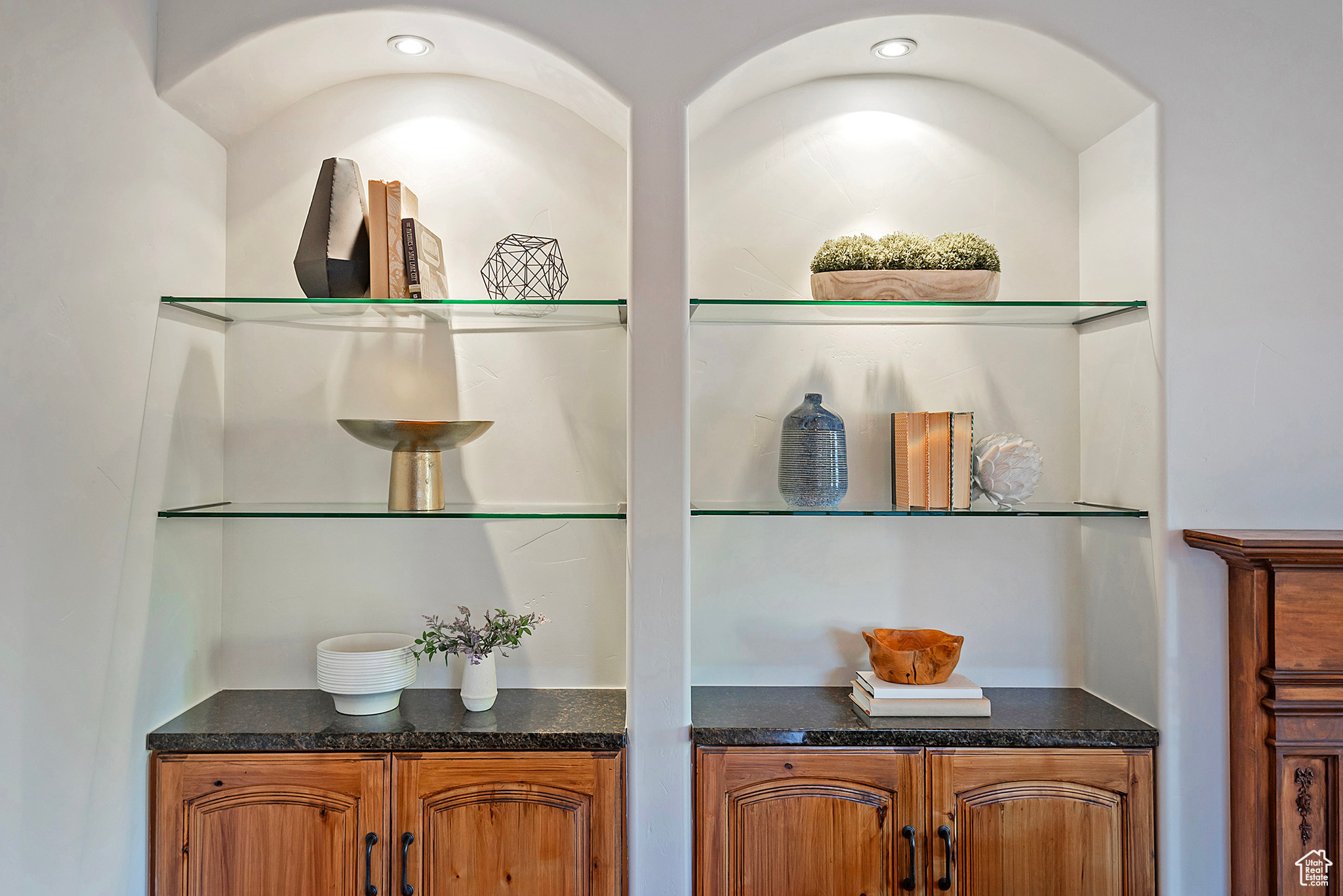 Salt Lake City, Utah 84103, United States, 3 Bedrooms Bedrooms, ,3 BathroomsBathrooms,Residential,Active,169384