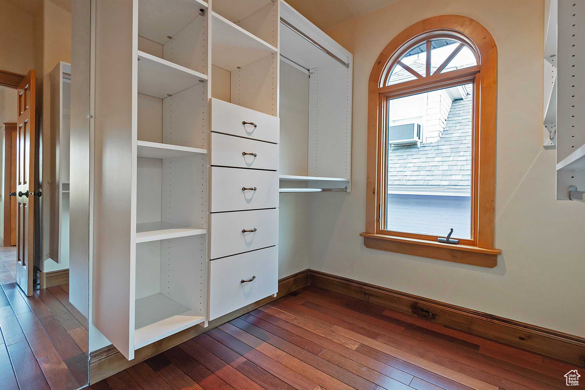 Salt Lake City, Utah 84103, United States, 3 Bedrooms Bedrooms, ,3 BathroomsBathrooms,Residential,Active,169384