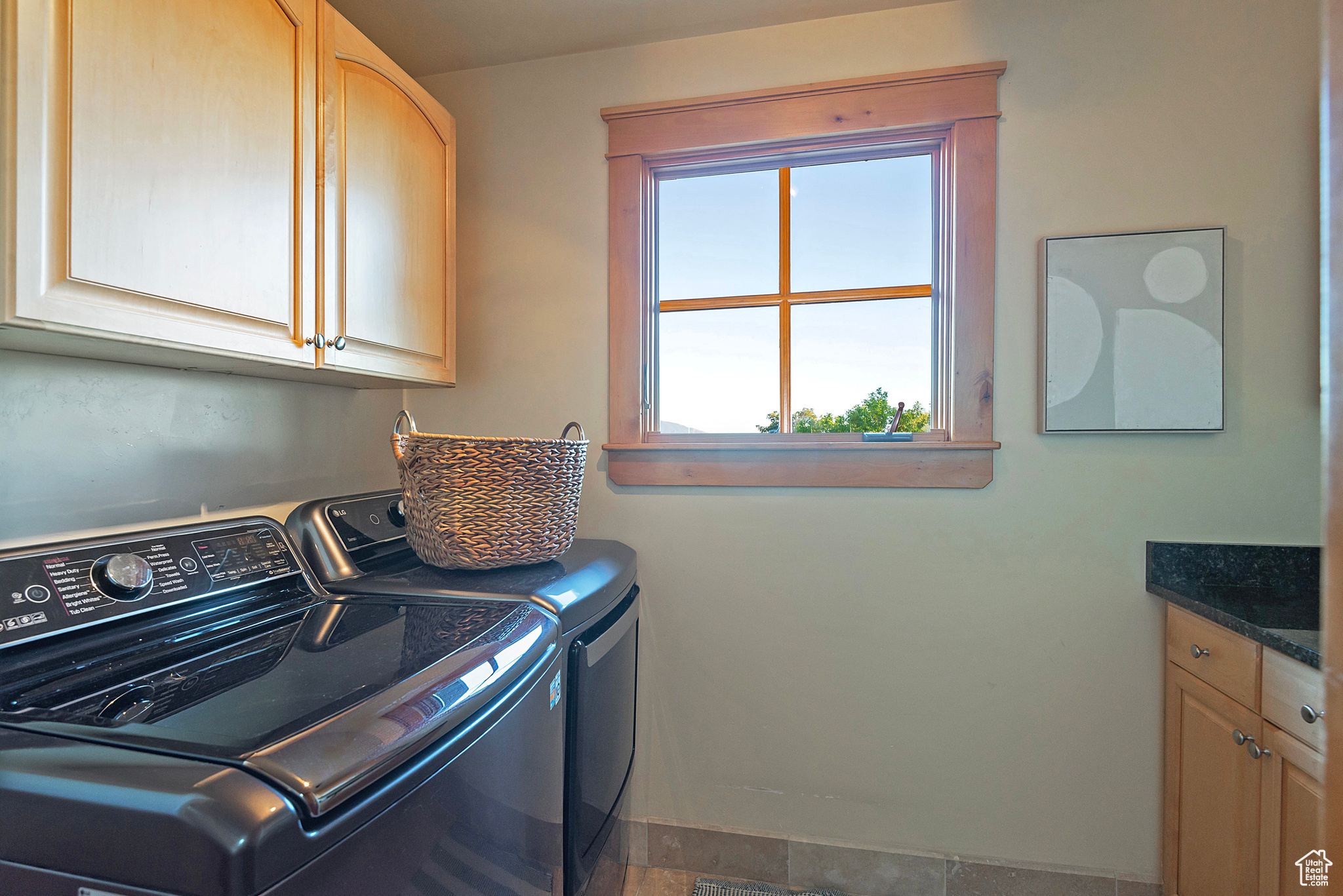 Salt Lake City, Utah 84103, United States, 3 Bedrooms Bedrooms, ,3 BathroomsBathrooms,Residential,Active,169384