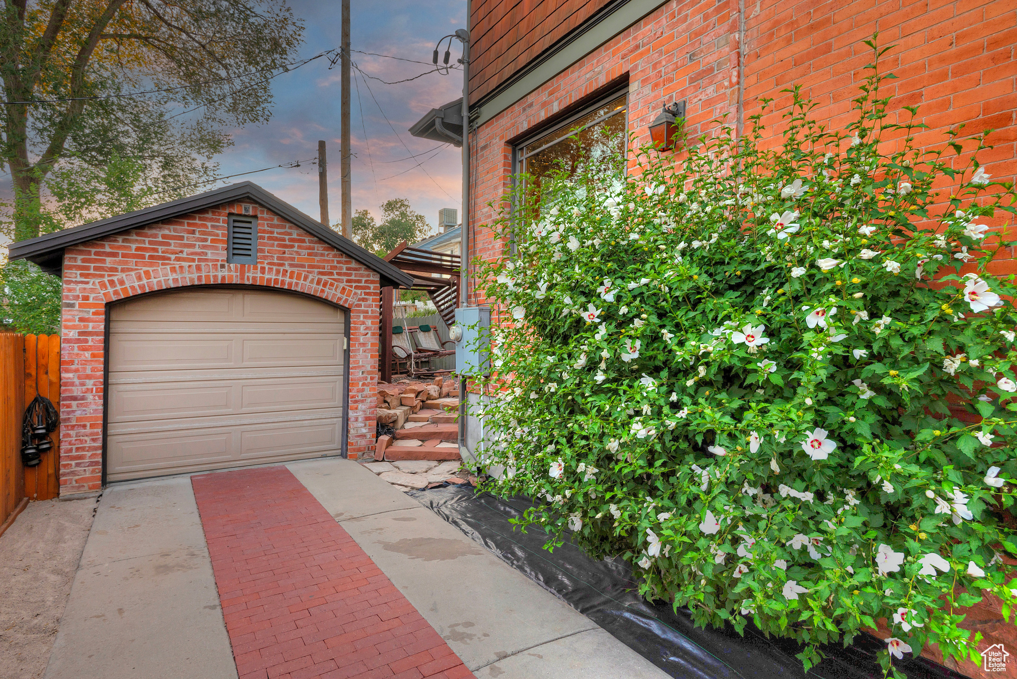 Salt Lake City, Utah 84103, United States, 3 Bedrooms Bedrooms, ,3 BathroomsBathrooms,Residential,Active,169384