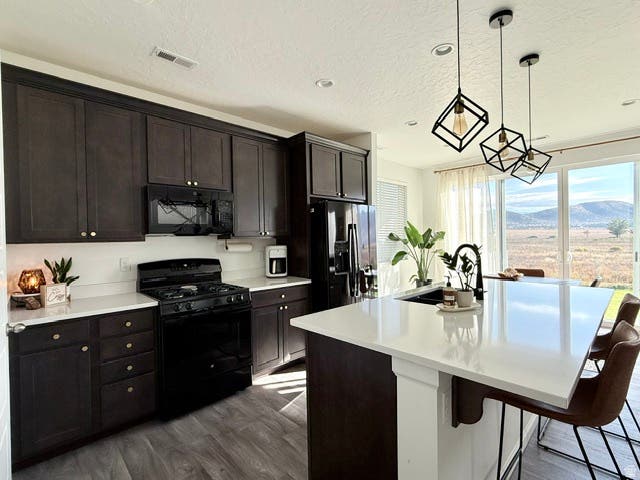 Photo of 5418 N SOLO ST, Eagle Mountain, UT 84005 (MLS # 2177427)