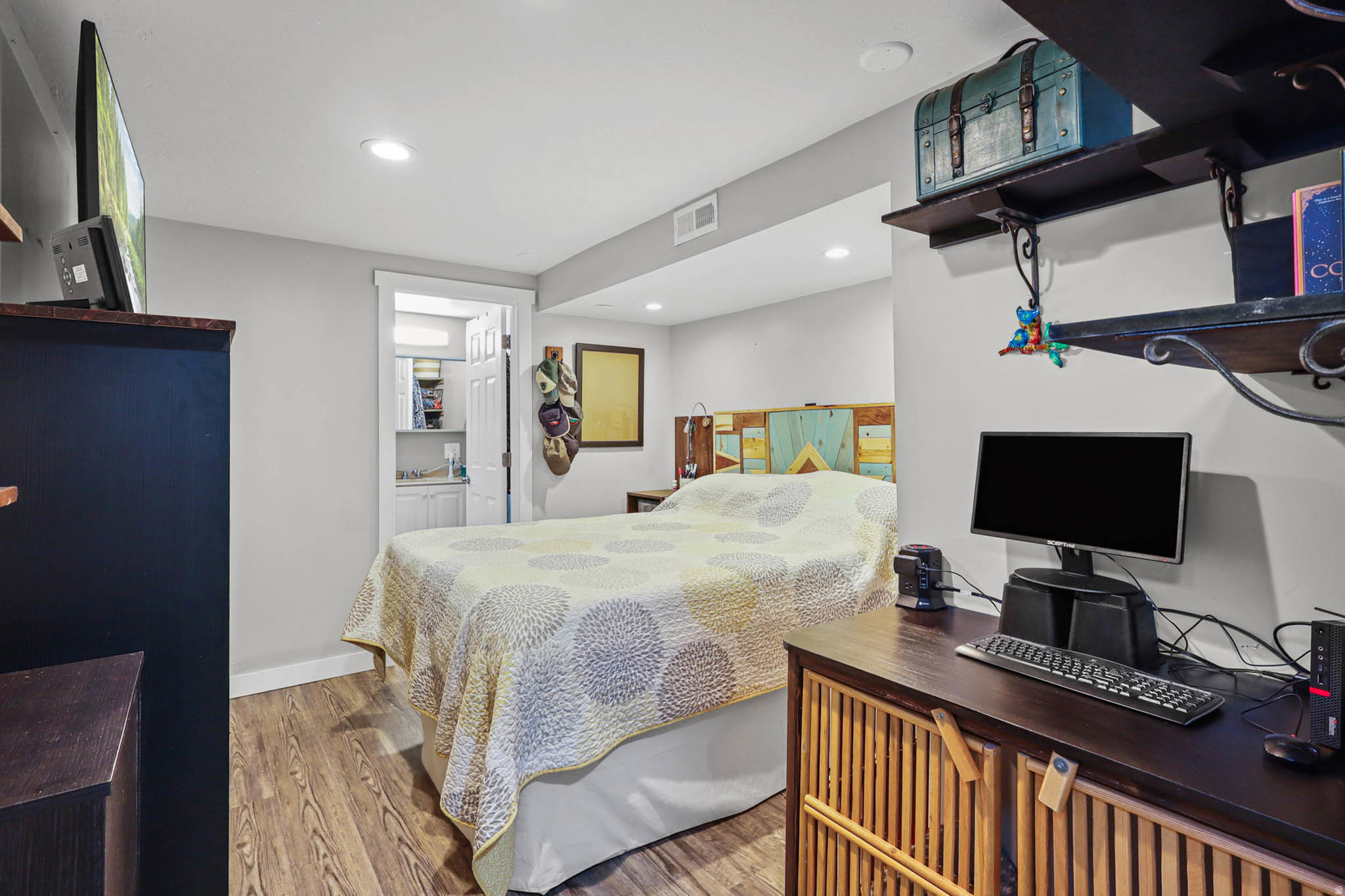 MAPLE GLEN - Residential