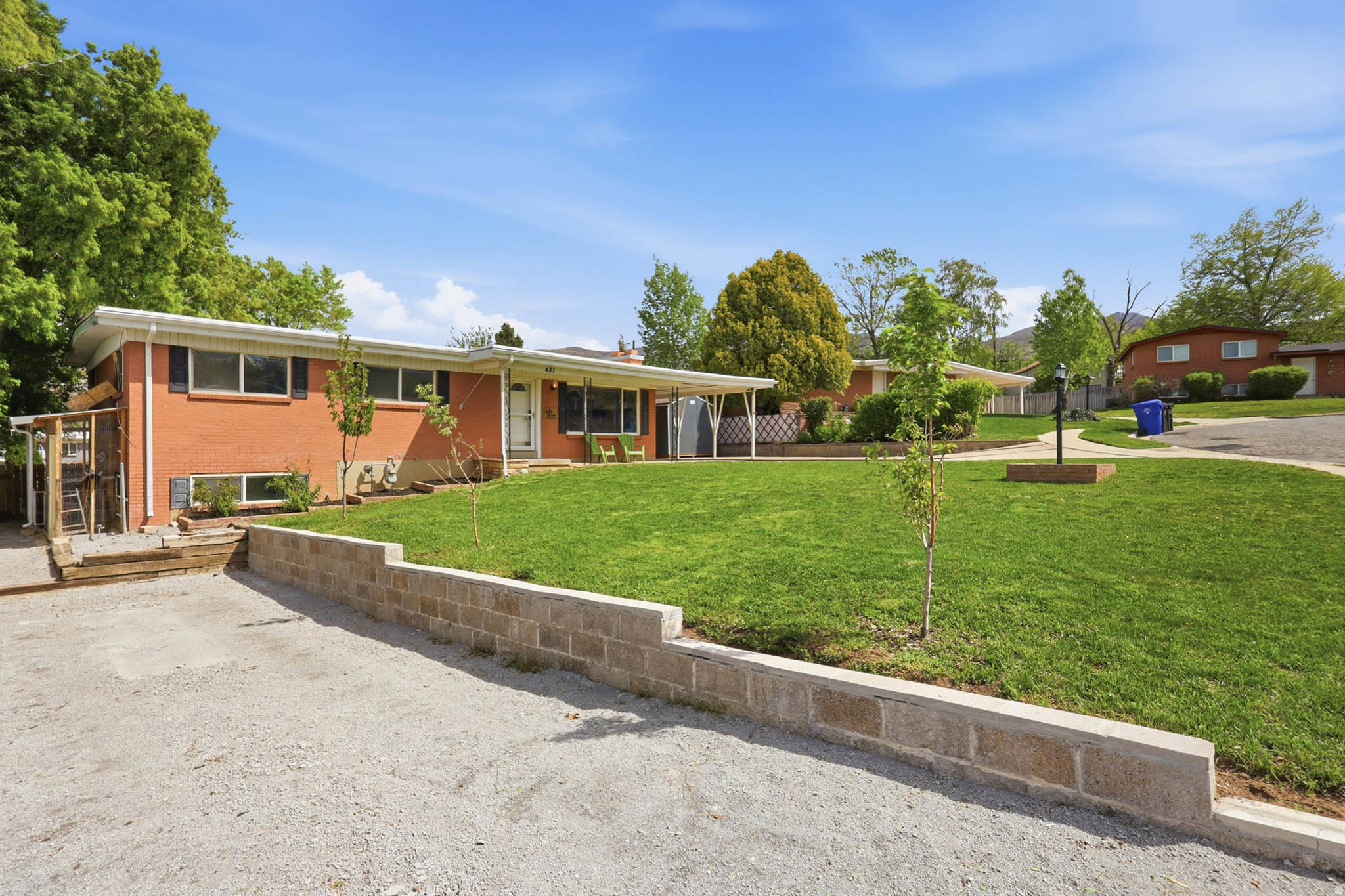 MAPLE GLEN - Residential