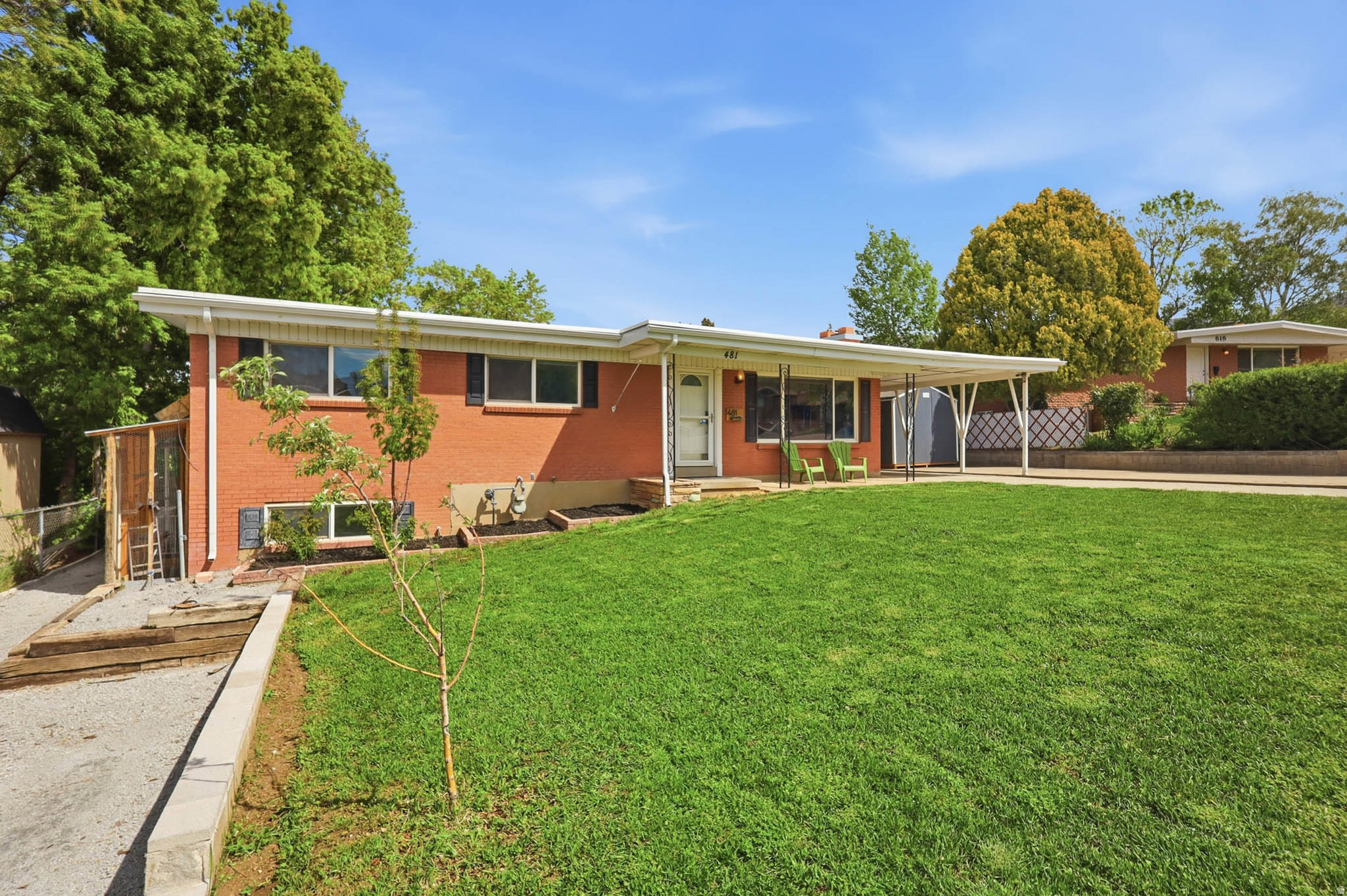 MAPLE GLEN - Residential