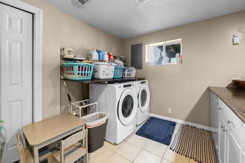 Tiny photo for 5844 S 920 E, Murray, UT 84121 (MLS # 2148093)