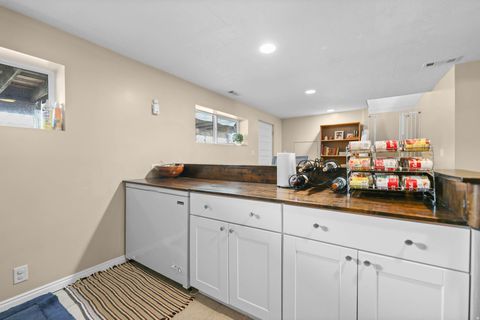 Tiny photo for 5844 S 920 E, Murray, UT 84121 (MLS # 2148093)