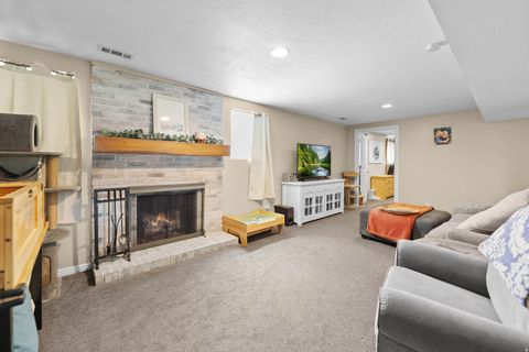 Tiny photo for 5844 S 920 E, Murray, UT 84121 (MLS # 2148093)