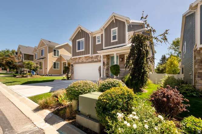 Photo of 2274 E 4160 S, Holladay, UT 84124 (MLS # 2183955)