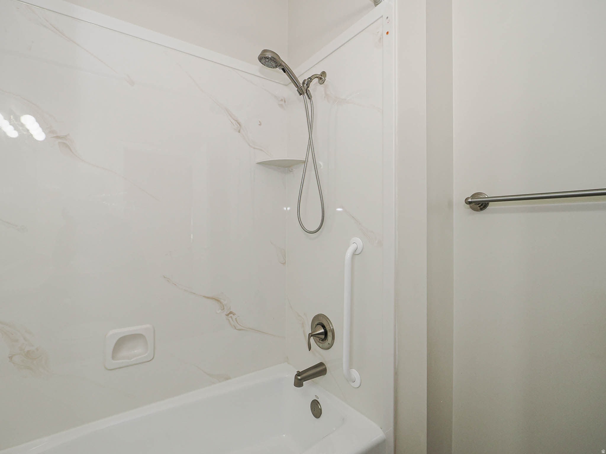 REUNION VILLAGE - Residential