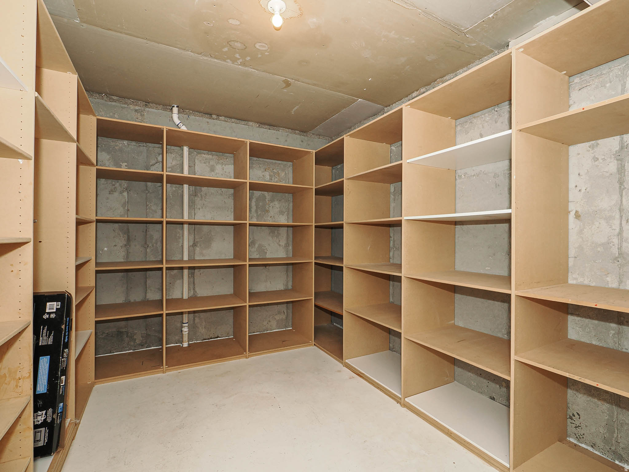 REUNION VILLAGE - Residential