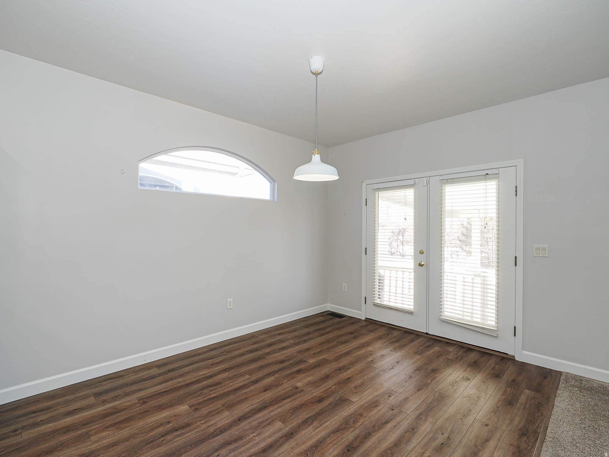 REUNION VILLAGE - Residential