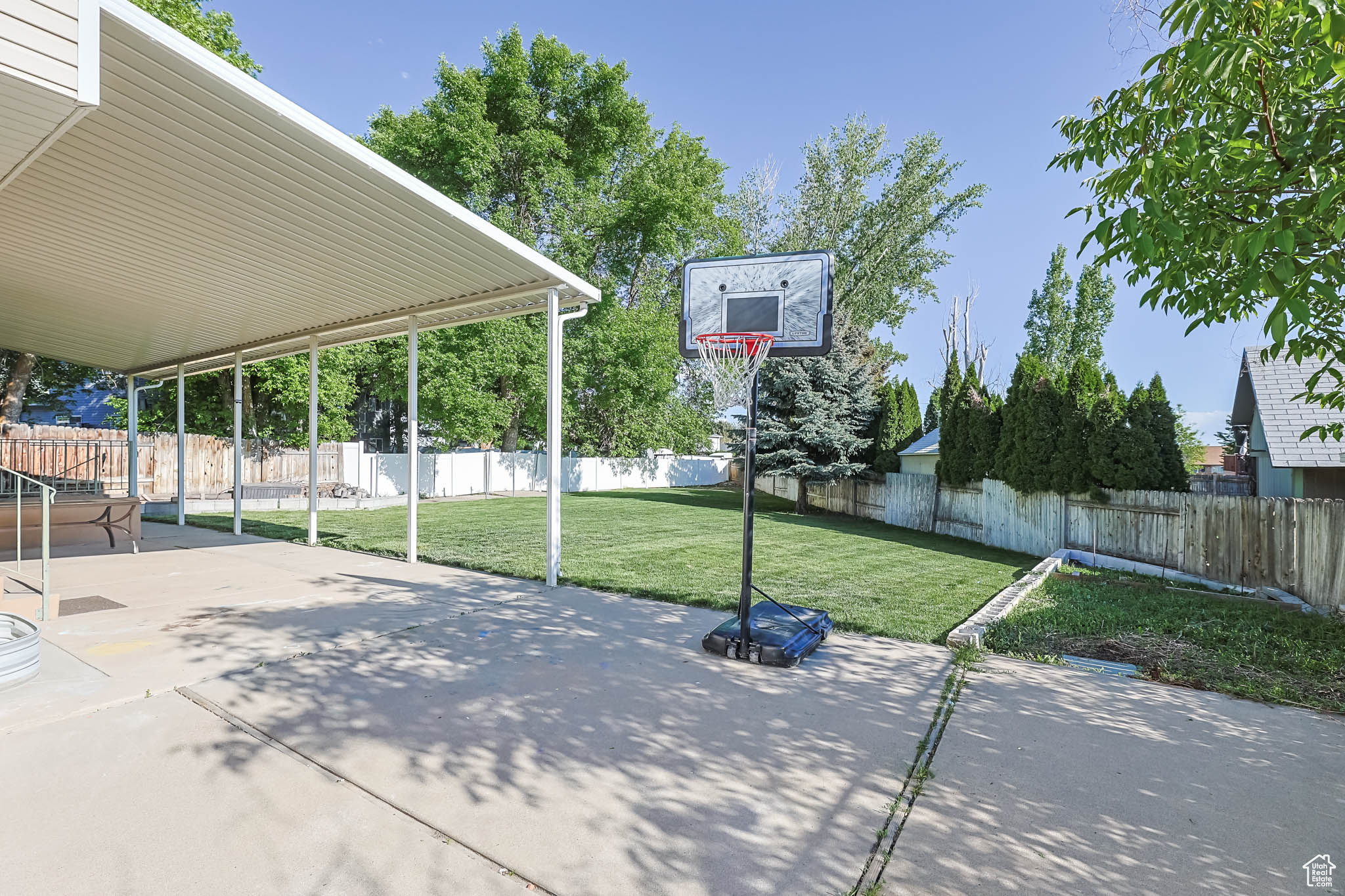 968 E Cherry Ln, Layton, Utah image 27