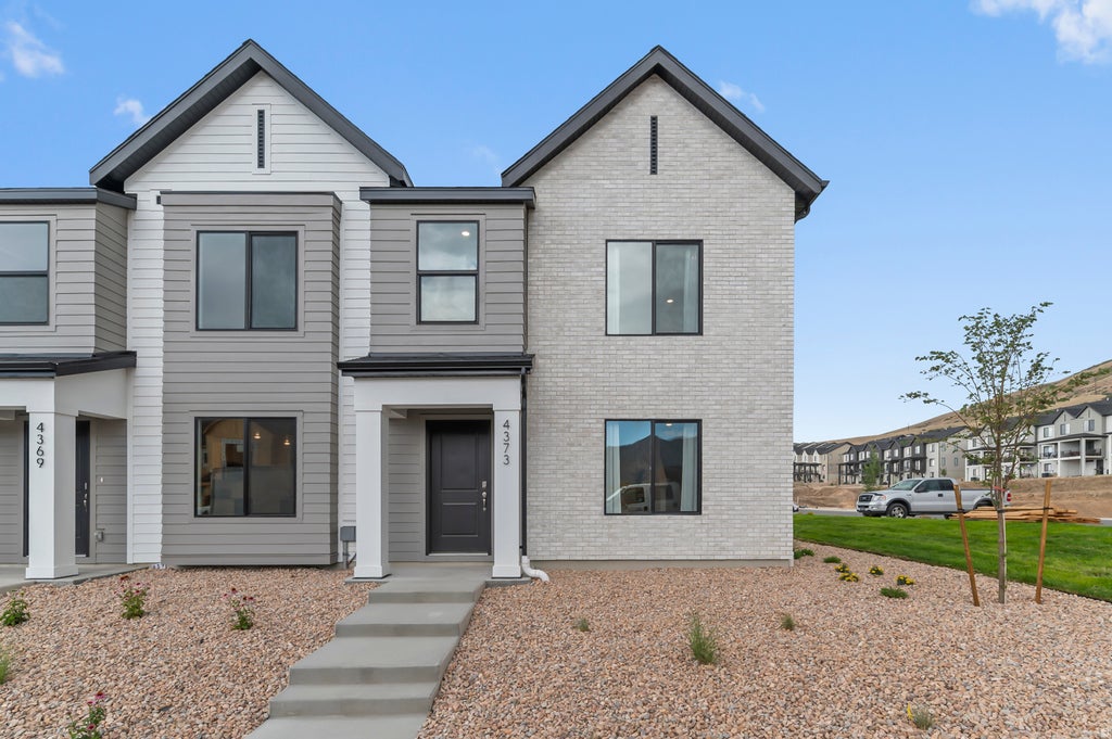 Photo of 4292 N GAIRLOCH LN #1445, Lehi, UT 84048 (MLS # 2186408)