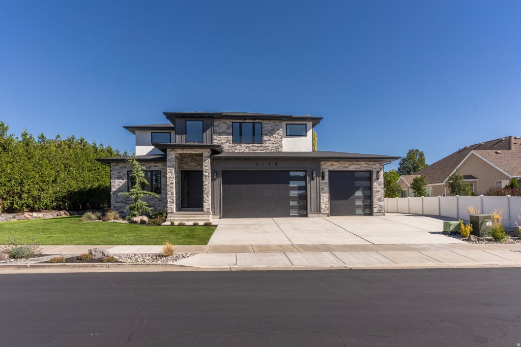 Photo of 3168 W CHALK CREEK WAY, South Jordan, UT 84095 (MLS # 2183584)