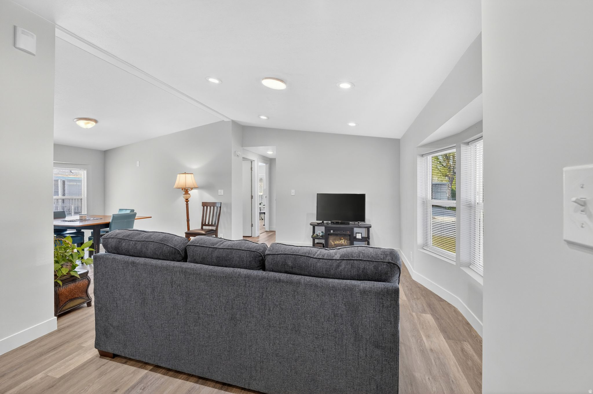 MONTE VISTA - Residential